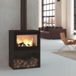 Poêle à bois raccordable avec range bûches BRONPI Cairo 70 Box 12 kW
